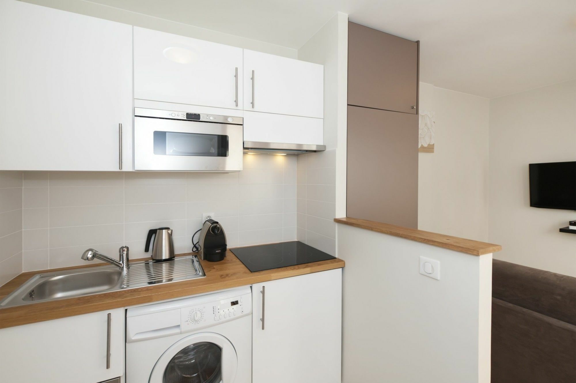 Yuna Blanche - Serviced Appartement